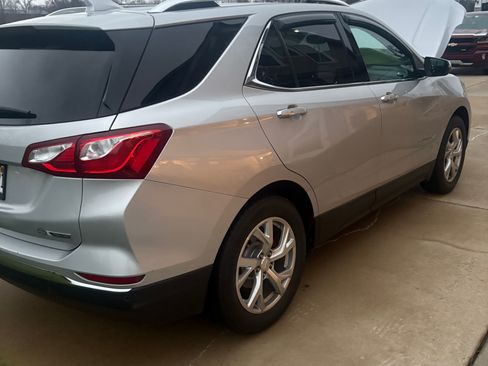 Used 2018 Chevrolet Equinox Premier image 5