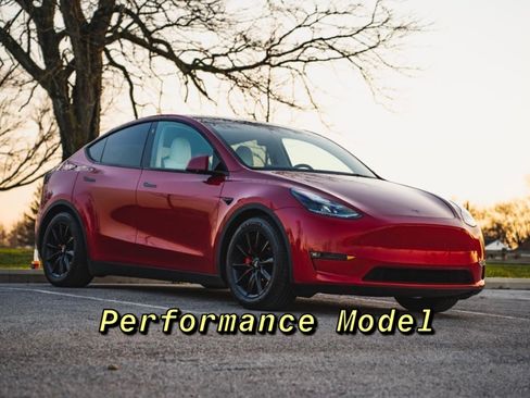 Used 2021 Tesla Model Y Performance image 1