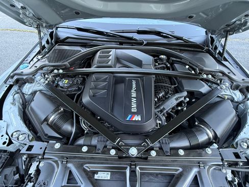 Used 2021 BMW M4 Coupe w/ M Carbon Exterior Package RWD image 17