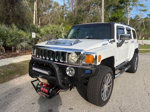 Used 2006 HUMMER H3 AWD/4WD image 1