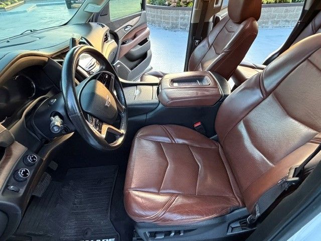 Used 2016 Cadillac Escalade Premium AWD/4WD image 25