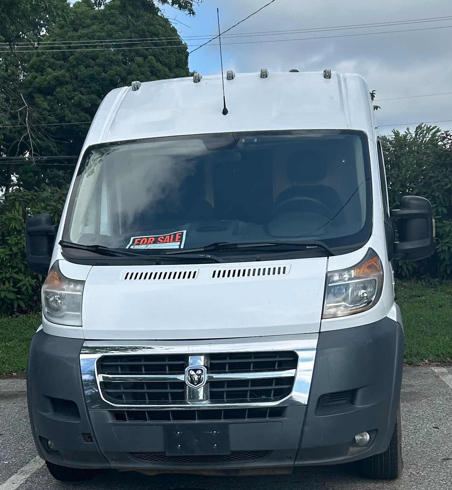 Used 2017 RAM ProMaster 2500 w/ Premium Appearance Group FWD image 1