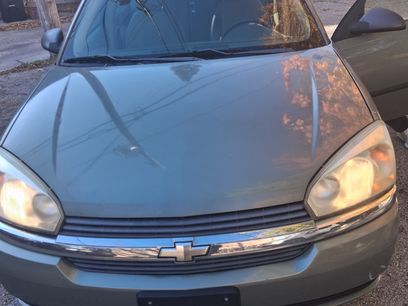 Used 2005 Chevrolet Malibu w/ Preferred Equipment Group