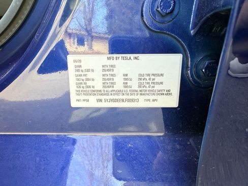 Used 2020 Tesla Model Y Long Range image 19