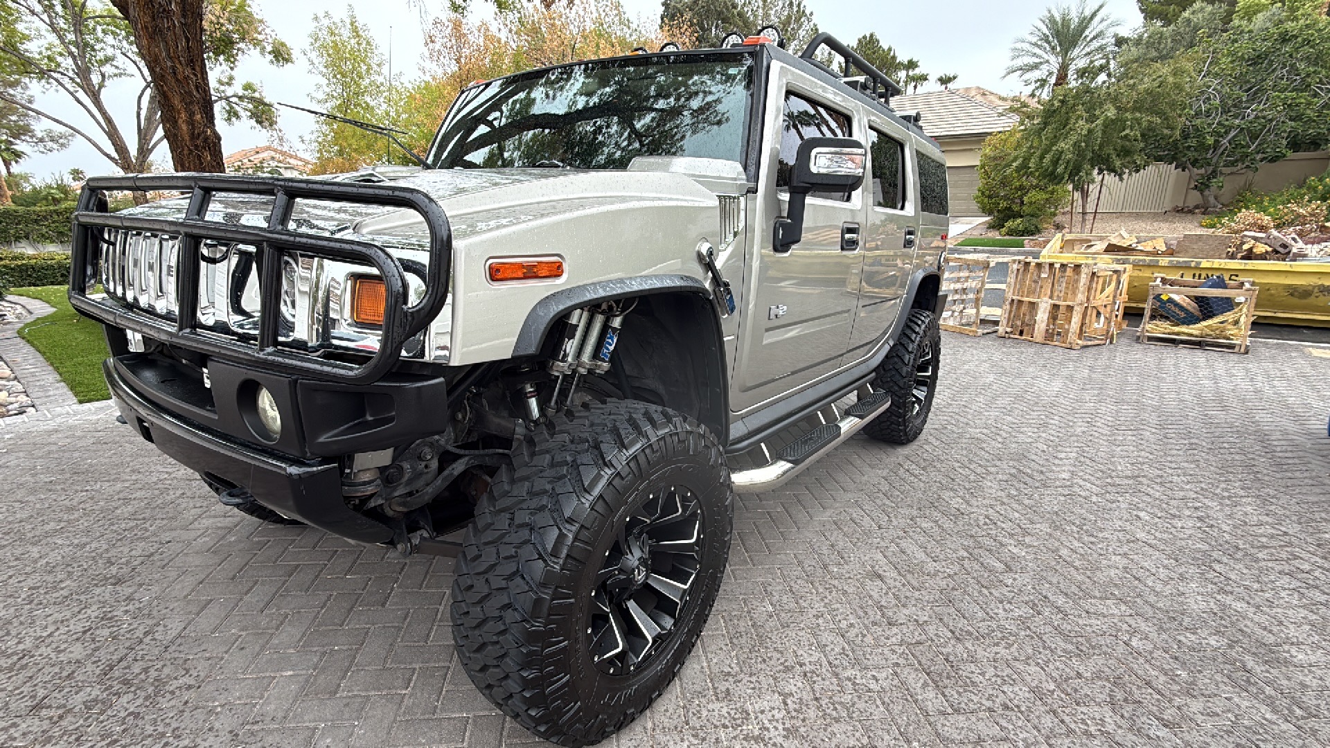 Used 2005 HUMMER H2 w/ Preferred Equipment Group AWD/4WD image 6