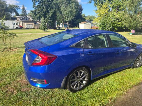 Used 2020 Honda Civic EX image 4