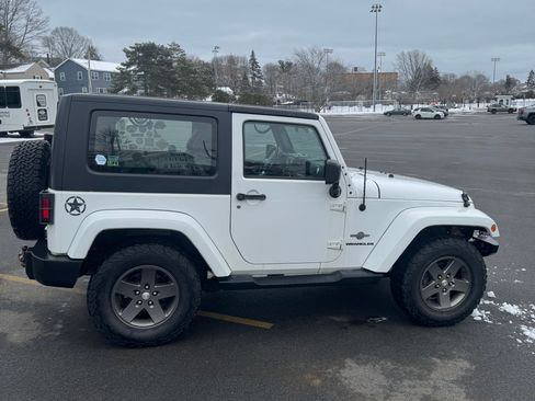 Used 2012 Jeep Wrangler Sport image 6