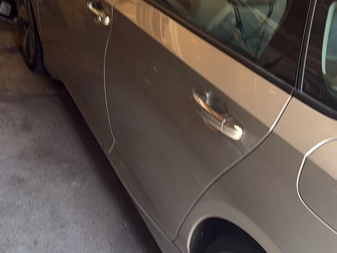 Used 2018 Honda Accord Touring image 1