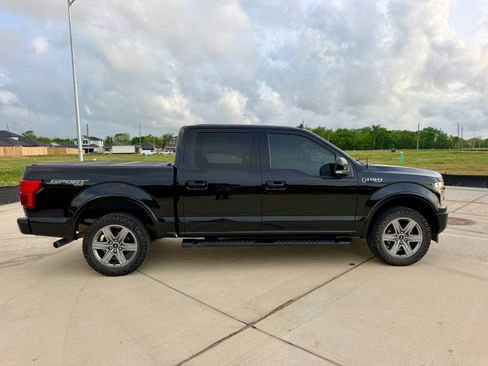 Used 2019 Ford F150 Lariat image 4