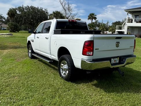Used 2017 RAM 2500 SLT AWD/4WD image 5