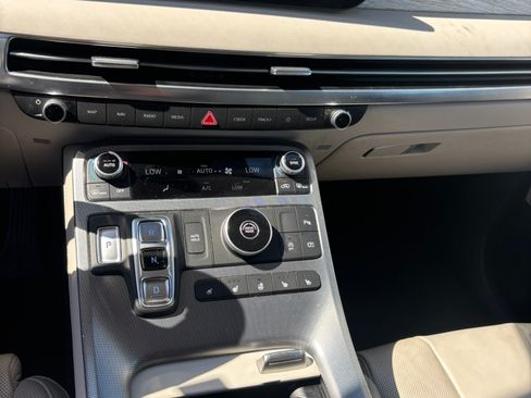 Used 2023 Hyundai Palisade Calligraphy FWD image 13