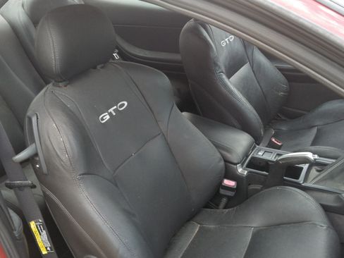 Used 2006 Pontiac GTO Coupe 2D image 2