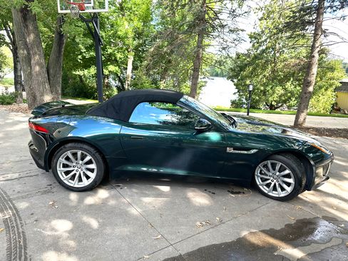 Used 2014 Jaguar F-TYPE Convertible RWD image 10