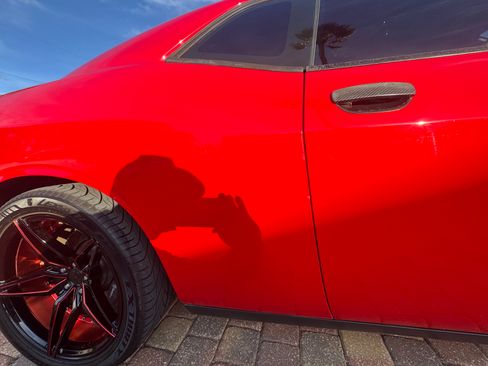 Used 2018 Dodge Challenger R/T Scat Pack RWD image 5
