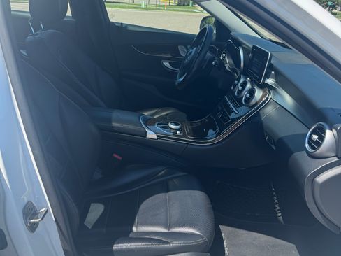 Used 2018 Mercedes-Benz C 300 4MATIC Sedan image 13