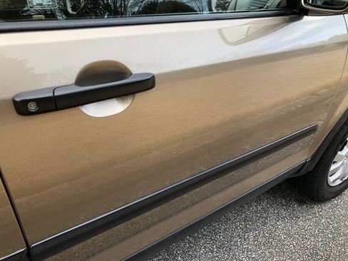 Used 2005 Honda CR-V EX image 17