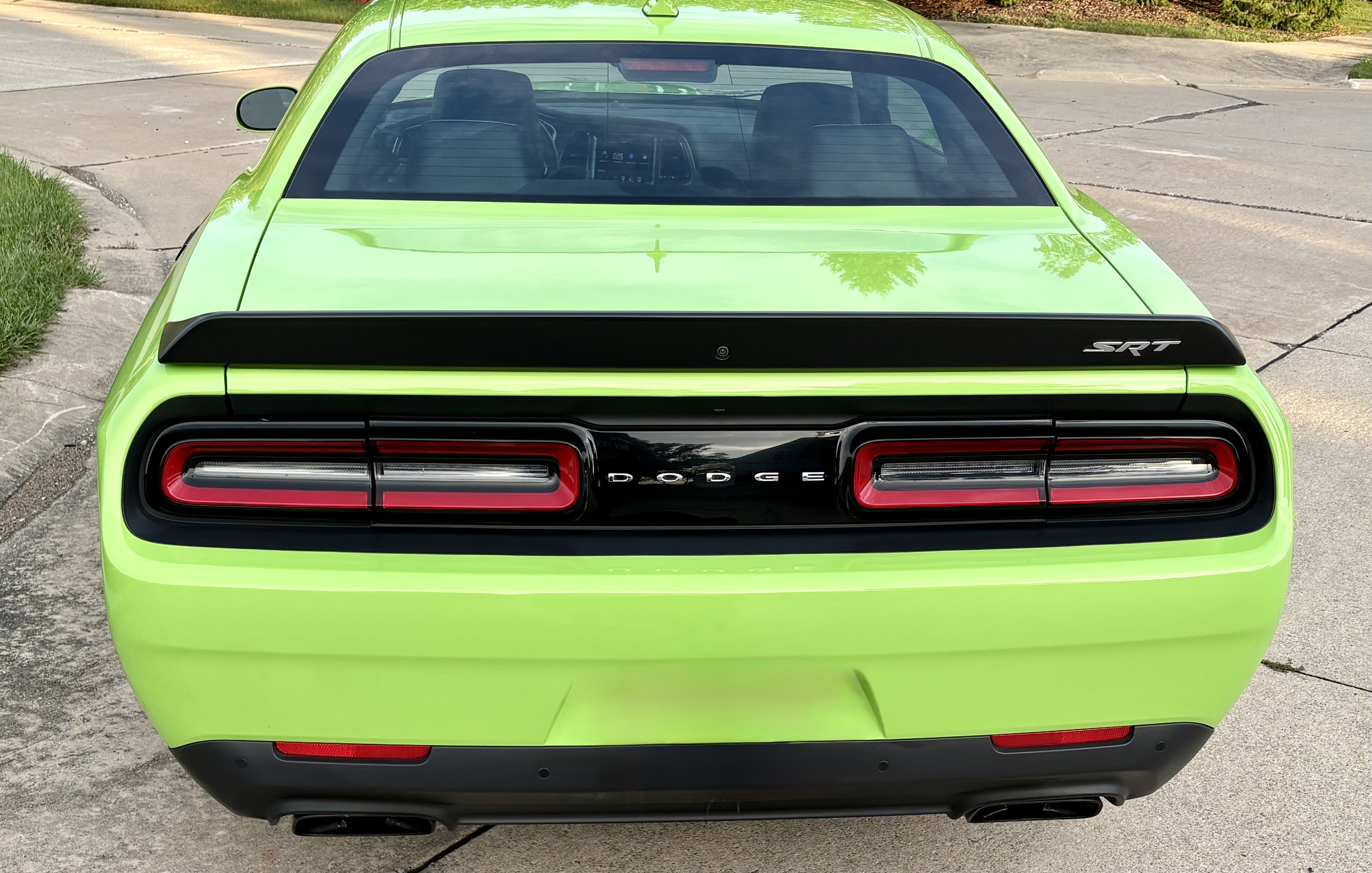 Used 2015 Dodge Challenger SRT Hellcat RWD image 9