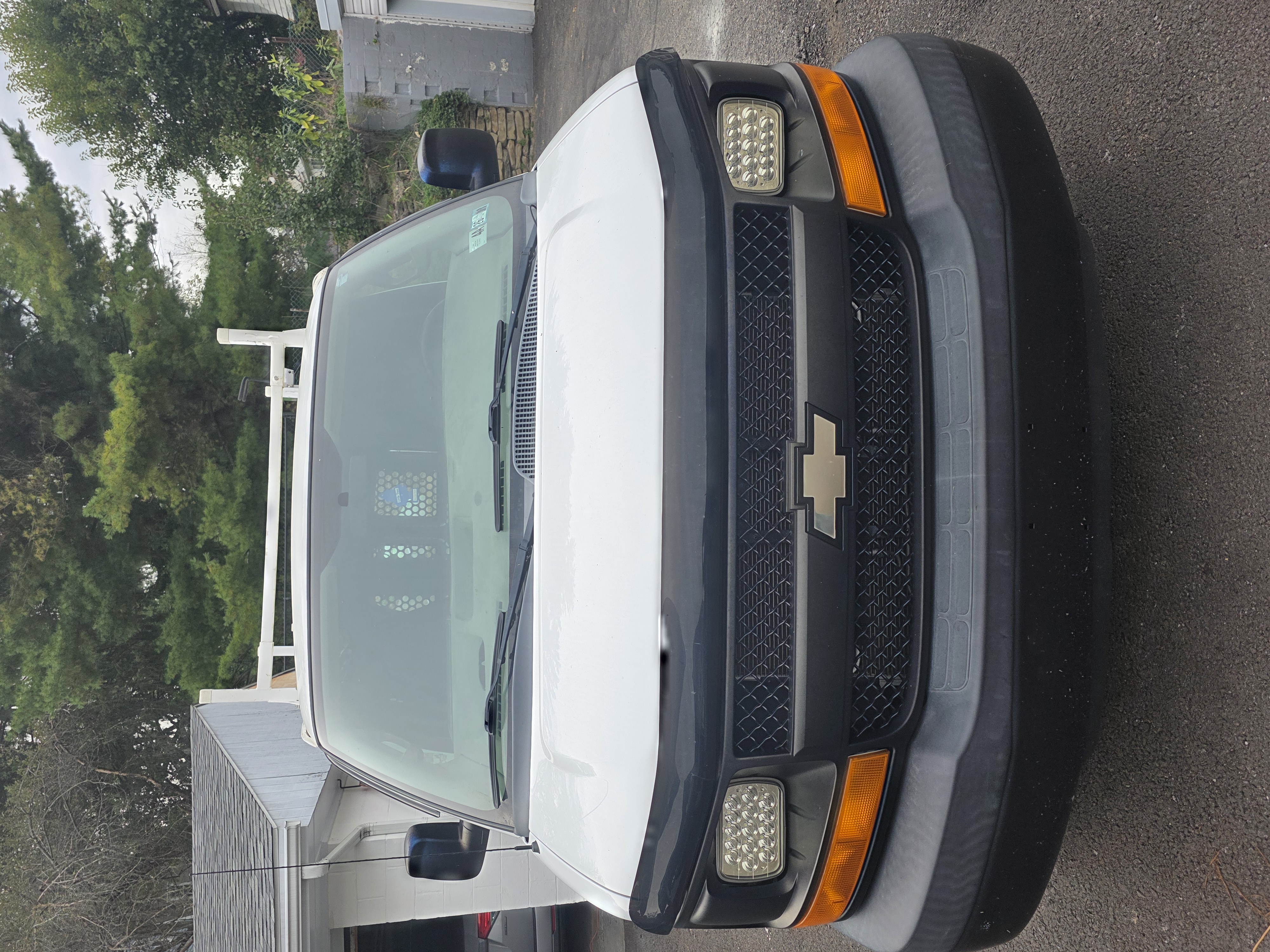 Used 2016 Chevrolet Express 3500 Extended RWD image 6