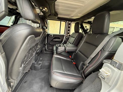 Used 2020 Jeep Wrangler Unlimited Rubicon image 9