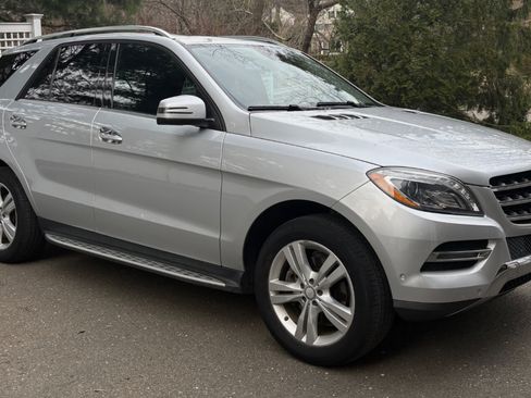 Used 2015 Mercedes-Benz ML 350 4MATIC image 1
