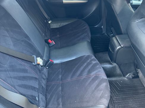 Used 2010 Subaru Impreza WRX STI image 11