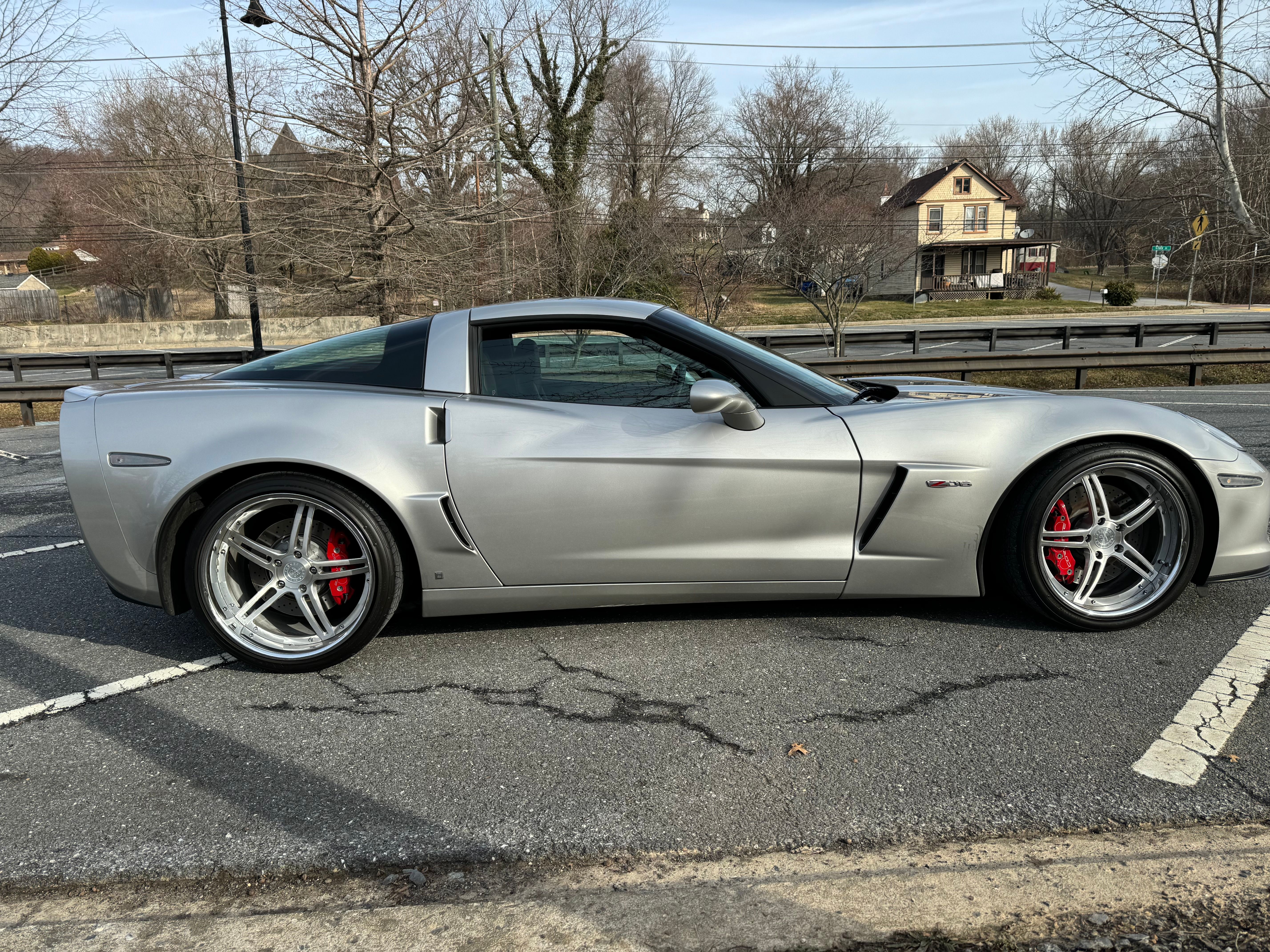 Used 2008 Chevrolet Corvette Z06 w/ Preferred Equipment Group RWD image 1