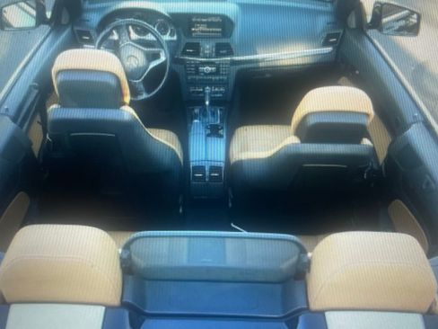 Used 2013 Mercedes-Benz E 350 Cabriolet image 2