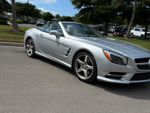 Used 2016 Mercedes-Benz SL 400 image 6
