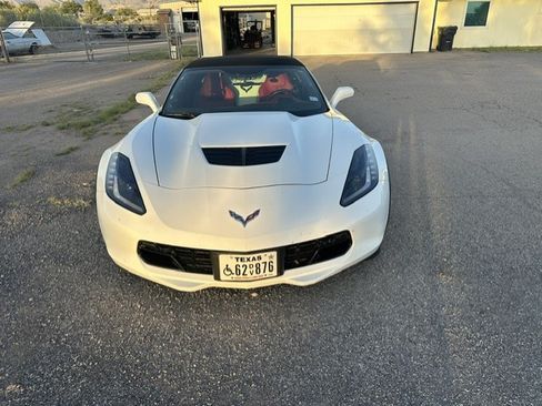 Used 2016 Chevrolet Corvette Z06 w/ 3LZ Preferred Equipment Group RWD image 8