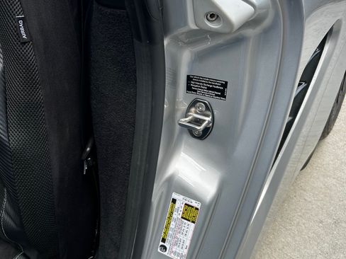 Used 2009 Porsche Cayman S image 20