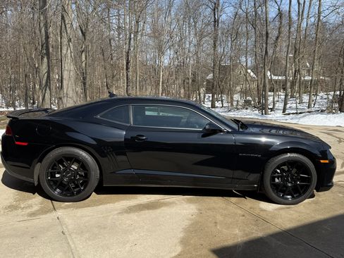 Used 2015 Chevrolet Camaro LT w/ RS Package image 5