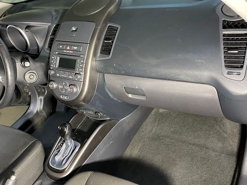 Used 2012 Kia Soul + image 15
