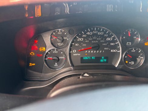 Used 2014 Chevrolet Express 1500 image 15