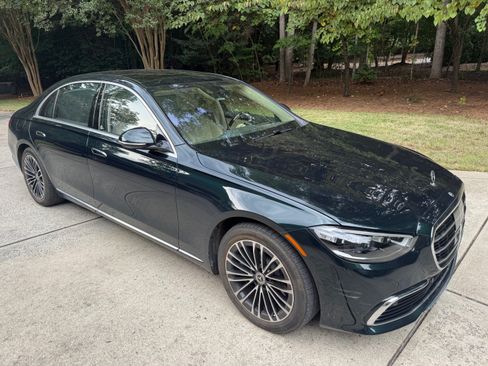Used 2022 Mercedes-Benz S 580 4MATIC Sedan image 5