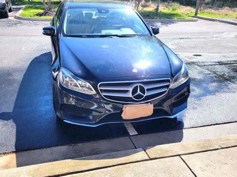 Used 2014 Mercedes-Benz E 350 4MATIC Sedan image 9