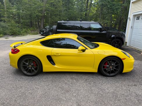 Used 2014 Porsche Cayman S RWD image 4