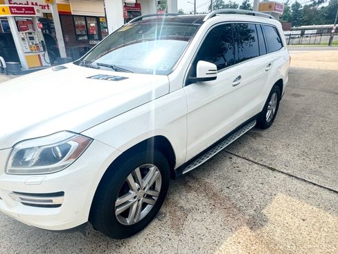 Used 2014 Mercedes-Benz GL 450 4MATIC image 6