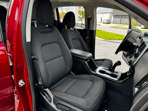 Used 2021 Chevrolet Colorado LT w/ Safety Package RWD image 16