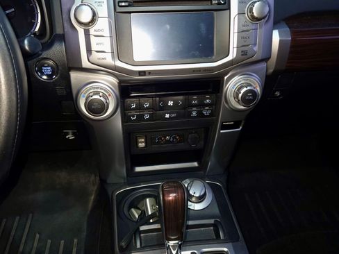 Used 2016 Toyota 4Runner Limited image 12