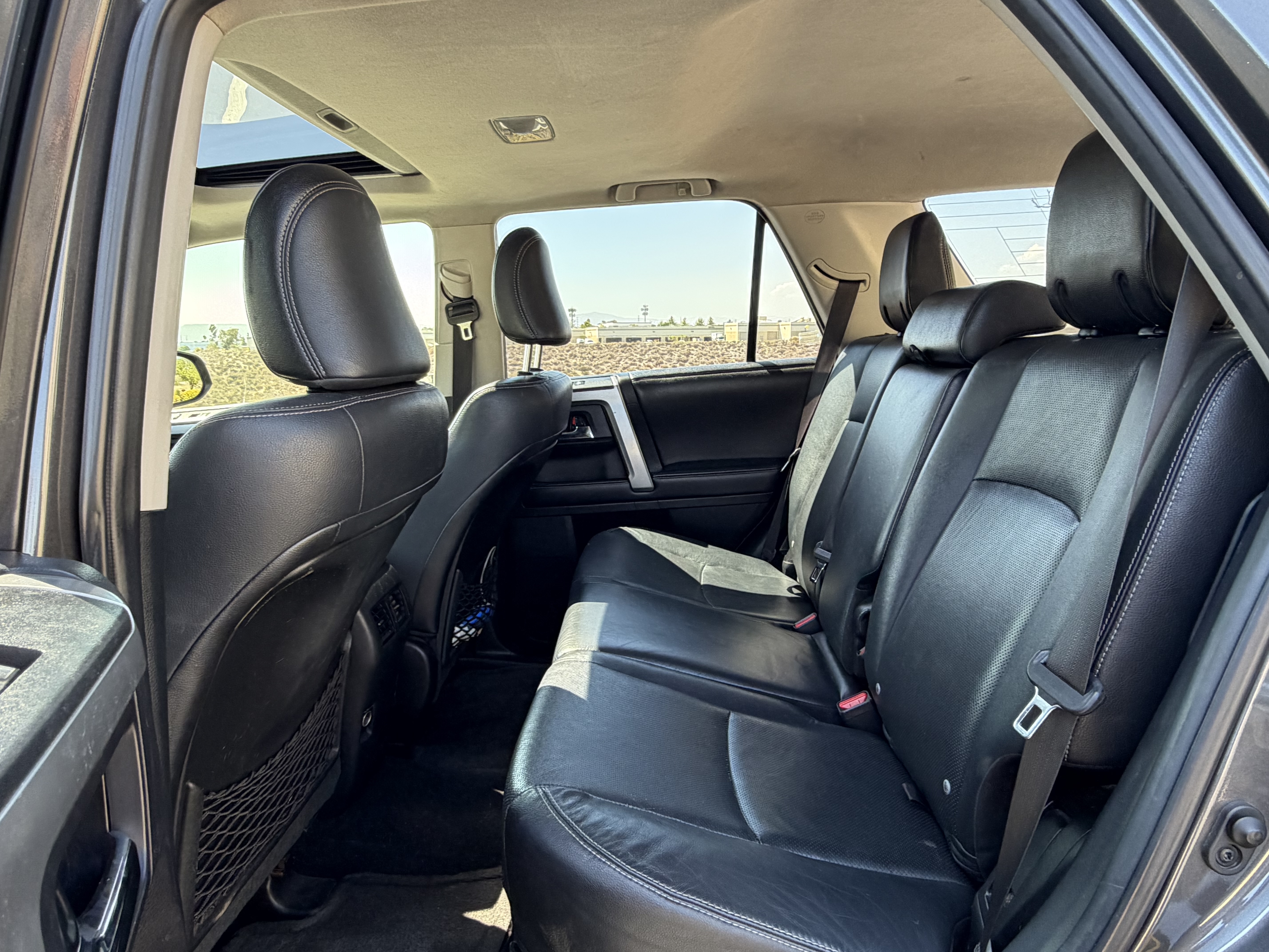 Used 2015 Toyota 4Runner Limited RWD image 10