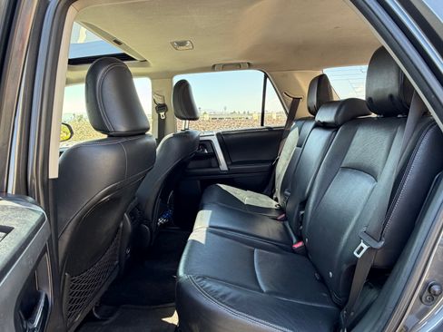 Used 2015 Toyota 4Runner Limited RWD image 10