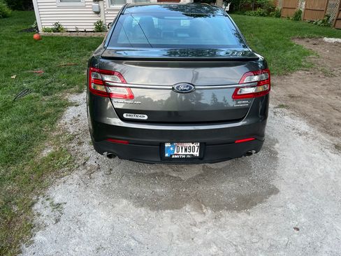Used 2018 Ford Taurus SEL w/ Equipment Group 201A FWD image 9