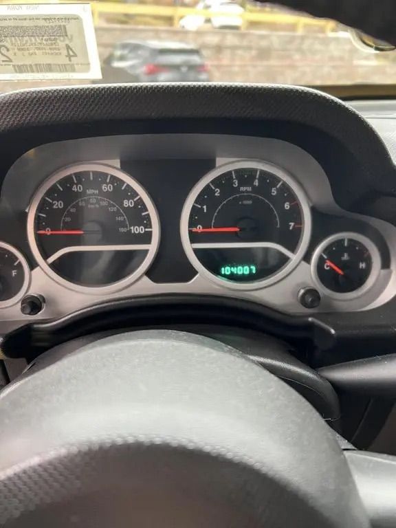 Used 2009 Jeep Wrangler Unlimited Rubicon w/ Dual Top Group AWD/4WD image 24