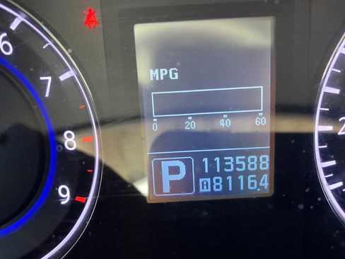 Used 2012 INFINITI G37 Journey w/ Premium Pkg RWD image 18