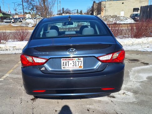 Used 2013 Hyundai Sonata GLS w/ Popular Equipment Pkg image 6