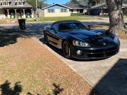 Used 2005 Dodge Viper SRT-10 image 8