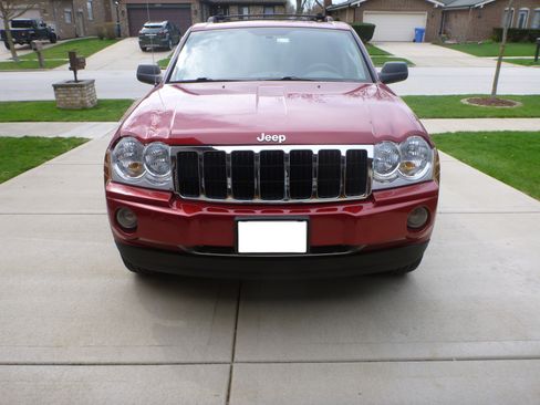 Used 2005 Jeep Grand Cherokee Limited AWD/4WD image 1