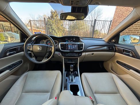 Used 2016 Honda Accord EX-L image 5