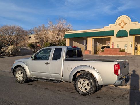 Used 2006 Nissan Frontier SE w/ (P01) Power Pkg image 1