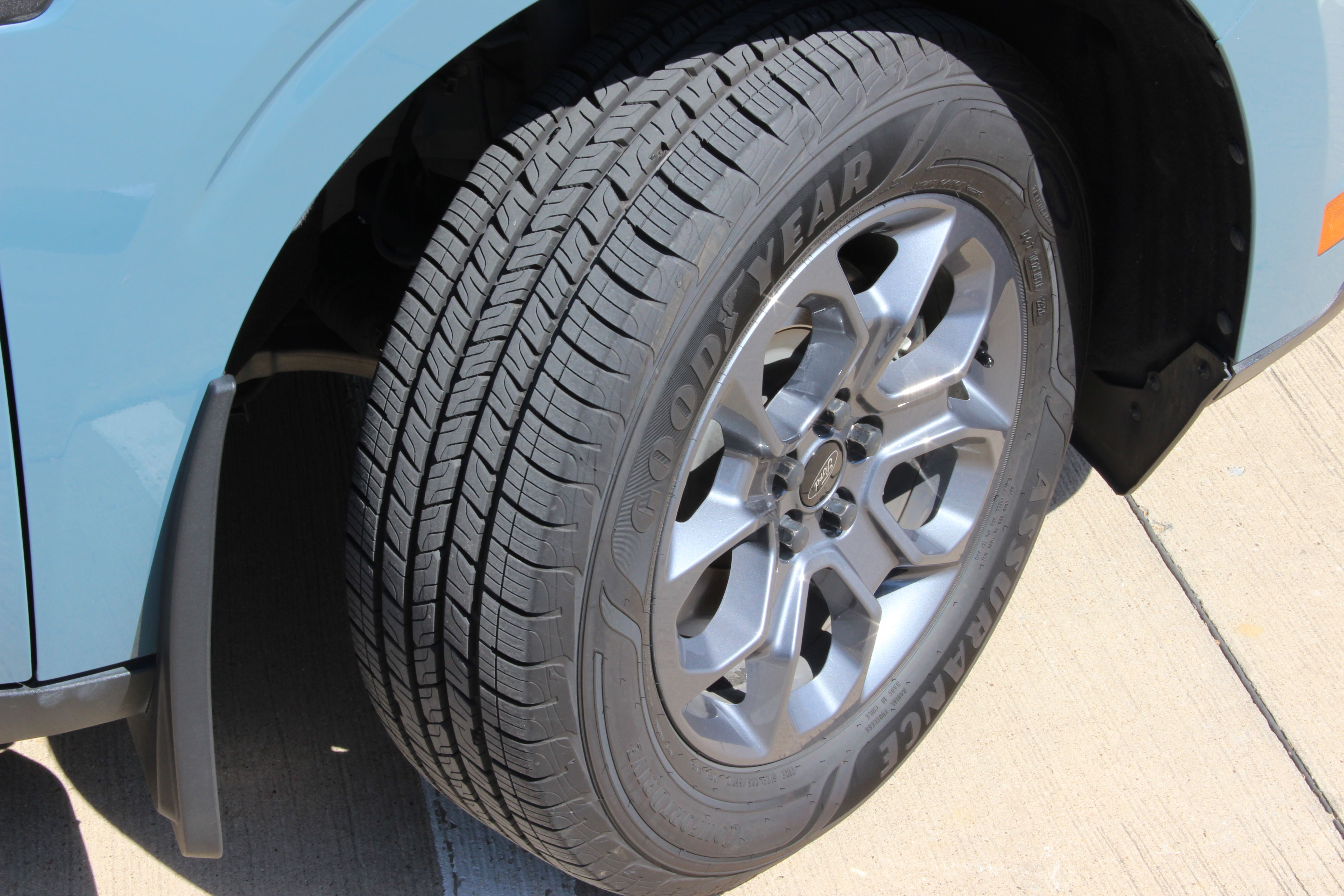 Used 2023 Ford Maverick Lariat w/ Lariat Luxury Package FWD image 23
